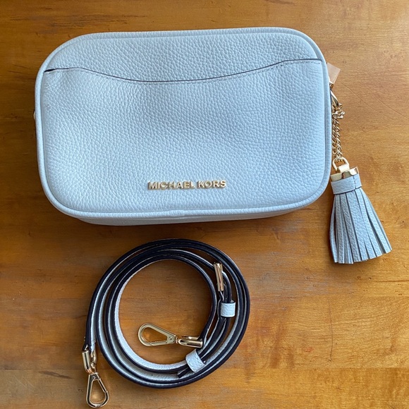 Michael Michael Kors convertible crossbody - Picture 5 of 13